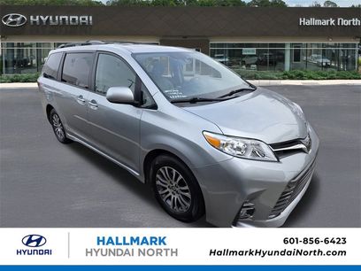 Used 2020 Toyota Sienna XLE Premium