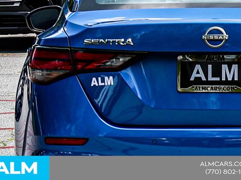 Used 2024 Nissan Sentra SV FWD image 13
