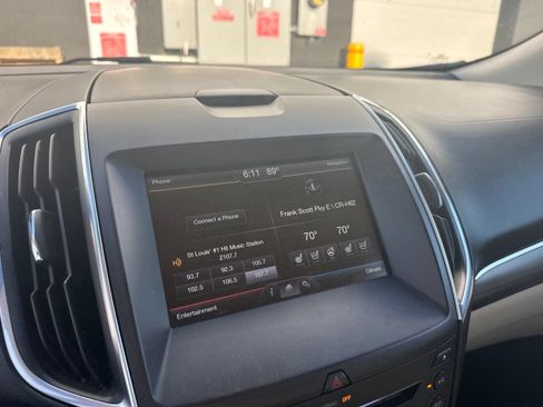 Used 2015 Ford Edge Titanium w/ Equipment Group 302A FWD image 6