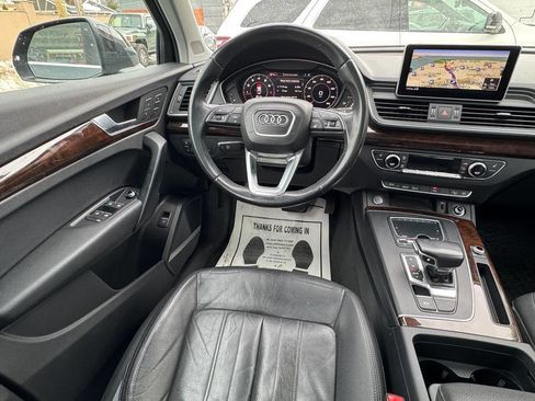 Used 2018 Audi Q5 2.0T Premium Plus w/ Premium Plus Package image 17