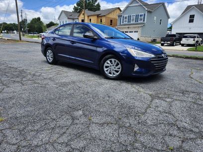 Used 2019 Hyundai Elantra SE
