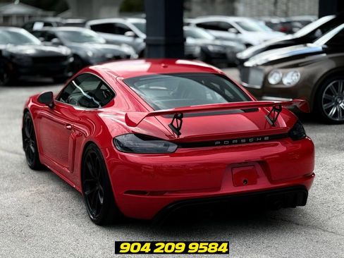 Used 2021 Porsche 718 Cayman GT4 RWD image 3