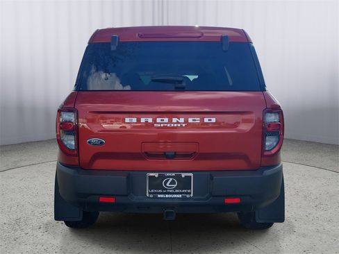 Used 2023 Ford Bronco Sport Badlands image 5