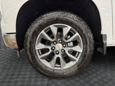 New 2026 Chevrolet Silverado 1500 LT image 27