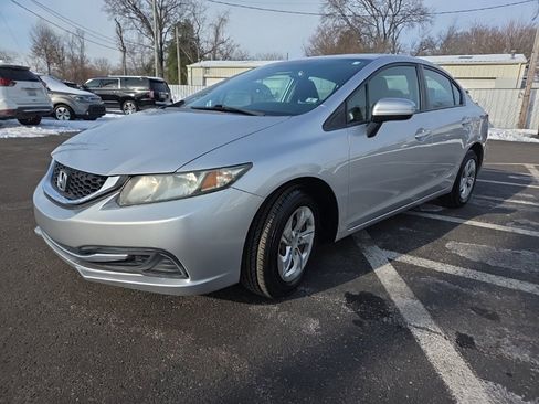 Used 2015 Honda Civic LX image 3