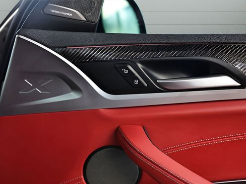 Used 2020 BMW X4 M w/ Executive Package image 70