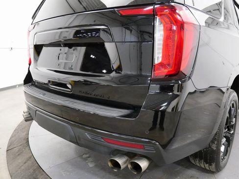 Used 2022 GMC Yukon Denali image 9