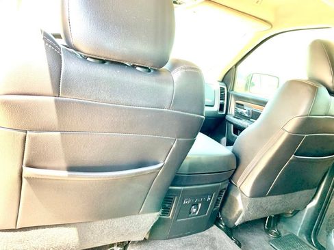 Used 2017 RAM 1500 Laramie w/ Convenience Group AWD/4WD image 17