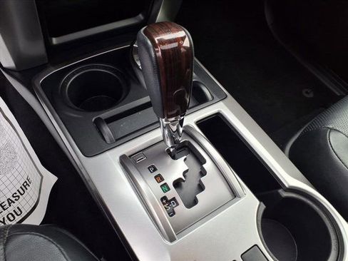 Used 2022 Toyota 4Runner Limited image 18