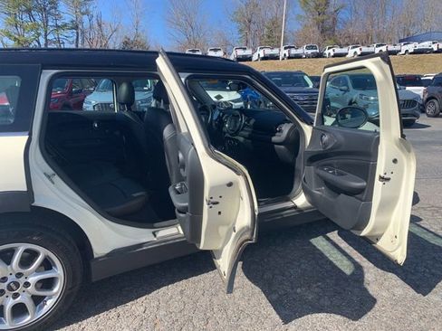 Used 2017 MINI Cooper Clubman ALL4 image 12