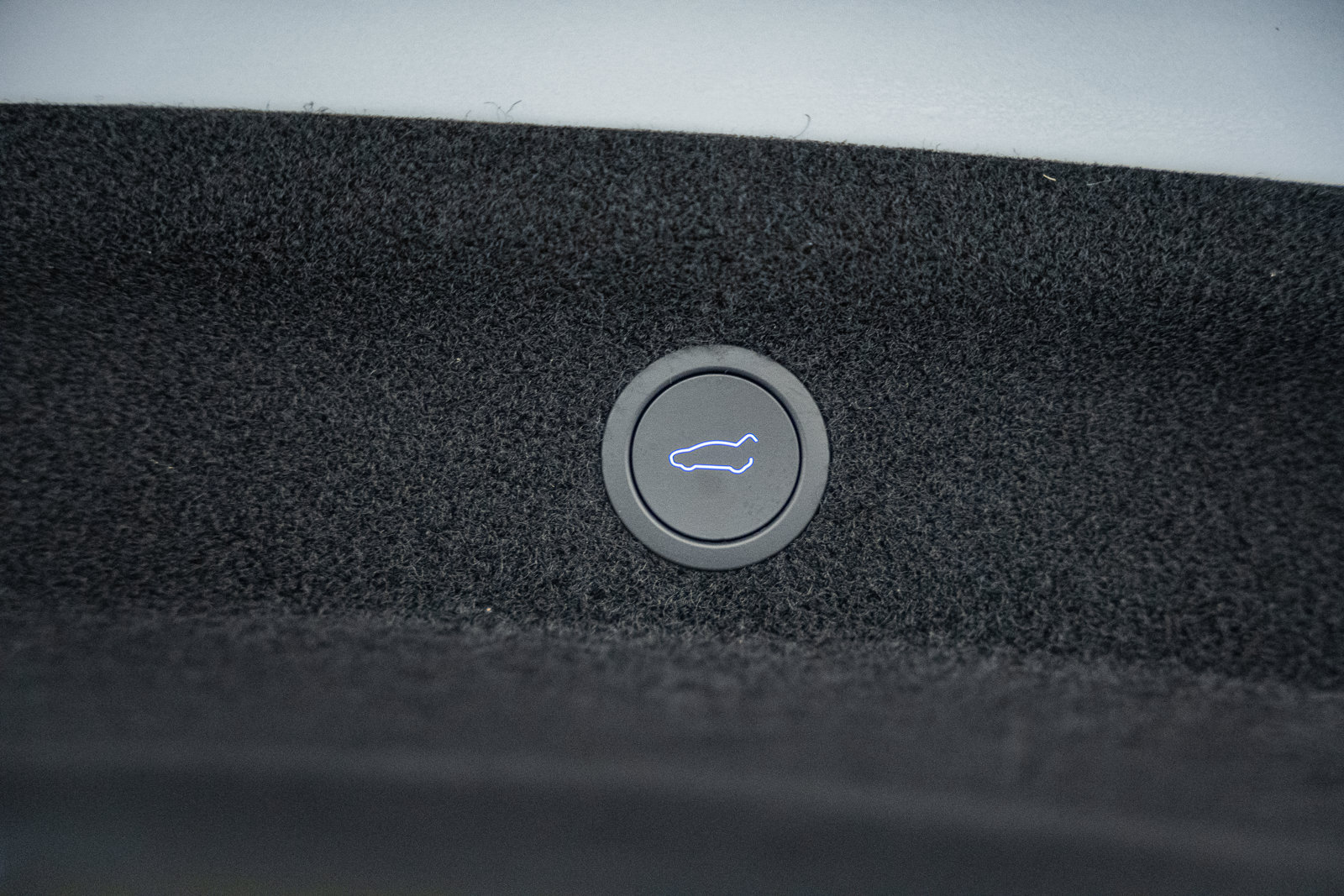 Used 2026 Tesla Model Y AWD image 13