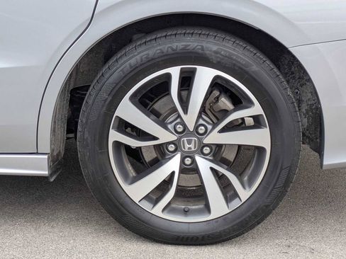 Certified 2023 Honda Odyssey Touring image 13