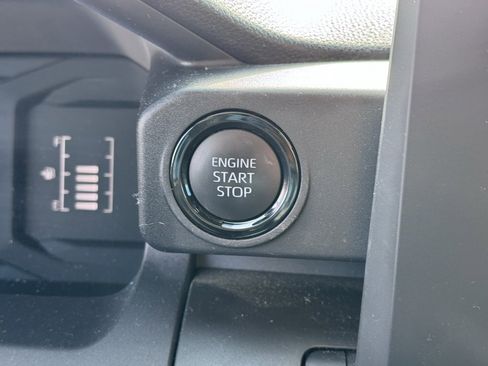 Used 2025 Toyota Tacoma SR image 25