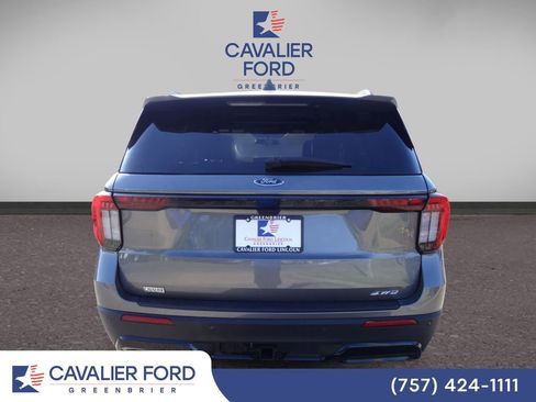 Certified 2025 Ford Explorer ST-Line AWD/4WD image 3