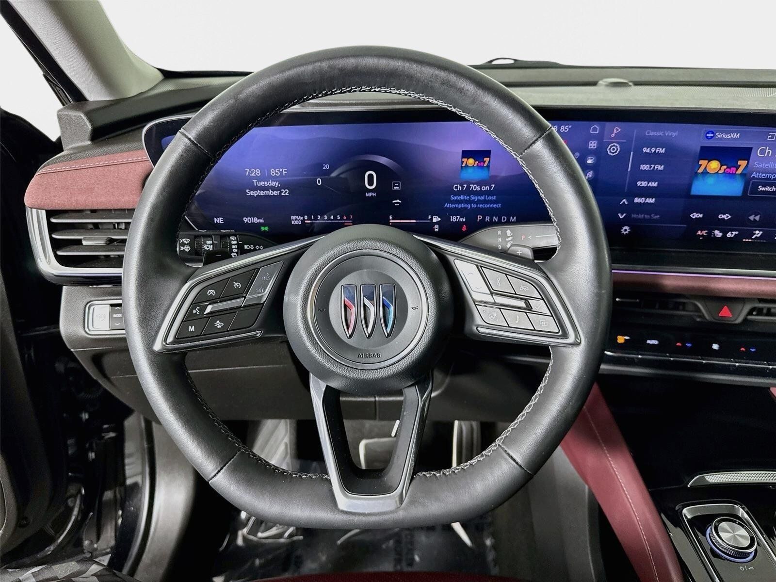 Certified 2025 Buick Envision Sport Touring AWD/4WD image 12