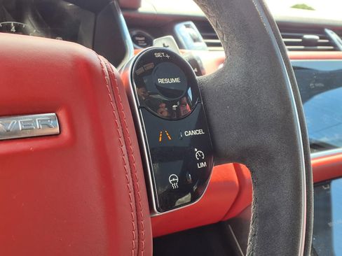 Used 2022 Land Rover Range Rover Sport HST image 22