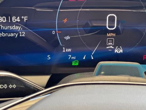 New 2026 Cadillac Optiq Luxury 2 w/ LPO, Floor Liner Package AWD/4WD image 26
