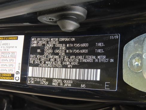 Used 2020 Toyota 4Runner Nightshade AWD/4WD image 32