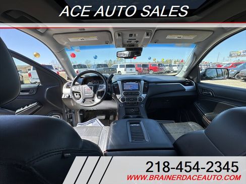 Used 2016 GMC Yukon SLT w/ Open Road Package AWD/4WD image 13