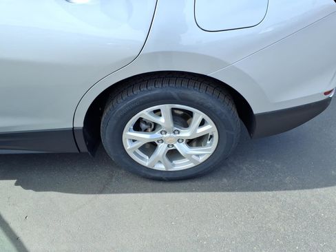 Used 2021 Chevrolet Equinox Premier AWD/4WD image 21