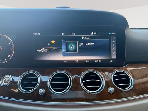 Used 2020 Mercedes-Benz E 350 Sedan w/ Premium Package image 12