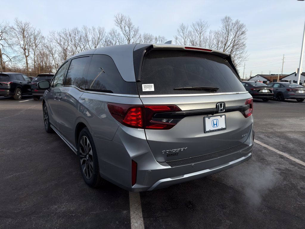 Certified 2026 Honda Odyssey Elite image 3