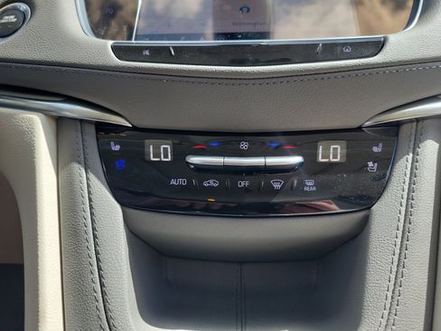 Certified 2025 Cadillac XT5 Premium Luxury w/ Technology Package image 18