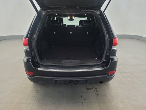 Used 2020 Jeep Grand Cherokee Limited w/ Trailer Tow Group IV image 29