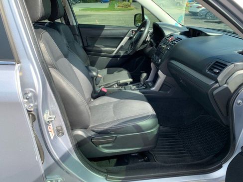 Used 2015 Subaru Forester 2.0XT Touring AWD/4WD image 18