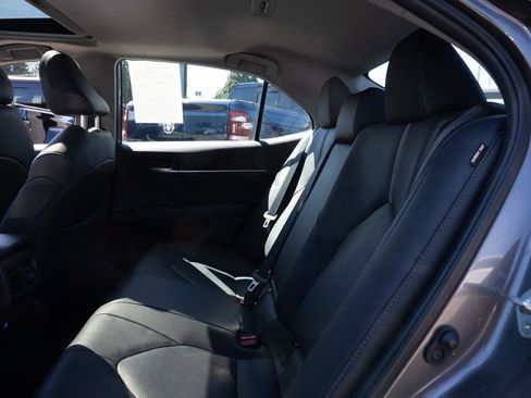 Used 2023 Toyota Camry XLE w/ Navigation Package FWD image 21