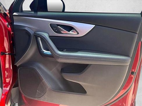 Used 2023 Chevrolet Blazer LT FWD image 18