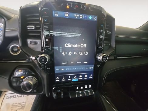 Used 2022 RAM 1500 Limited AWD/4WD image 15