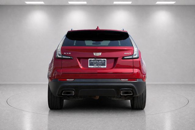 Used 2019 Cadillac XT4 Sport w/ Cold Weather Package FWD image 4
