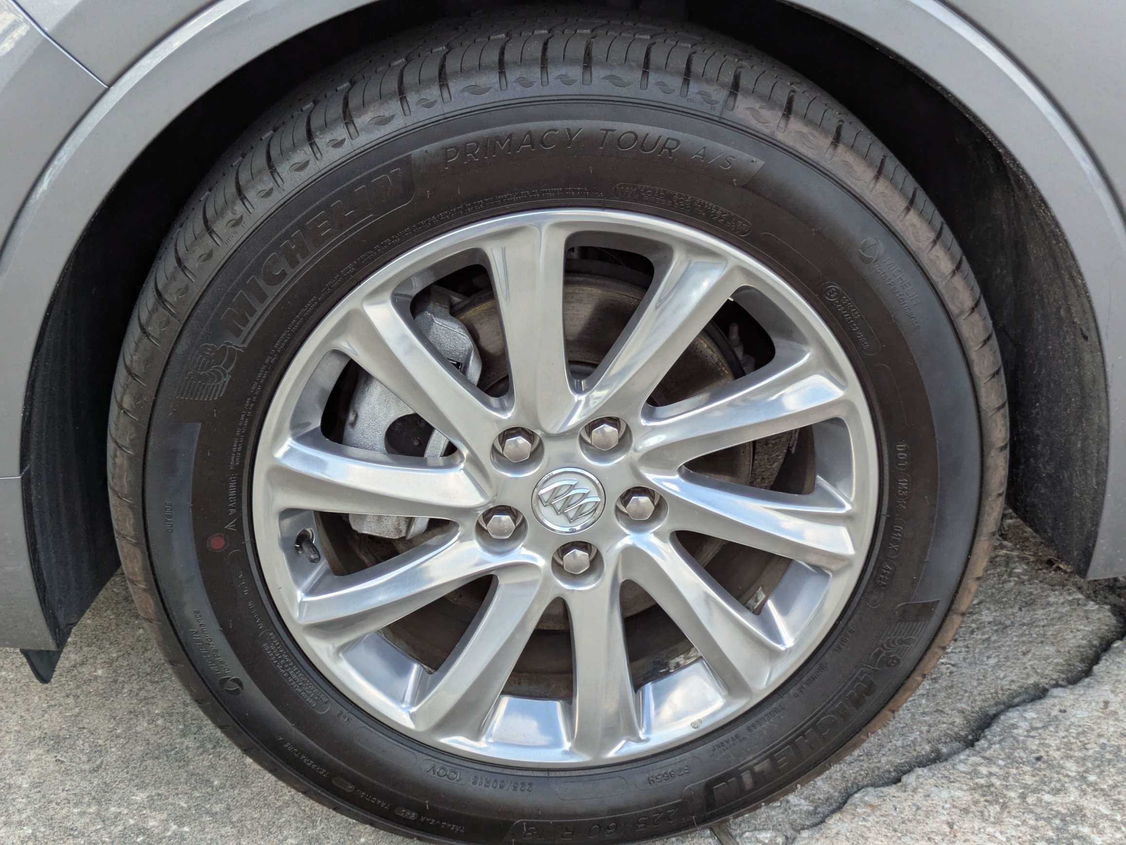 Certified 2020 Buick Envision Essence FWD image 31