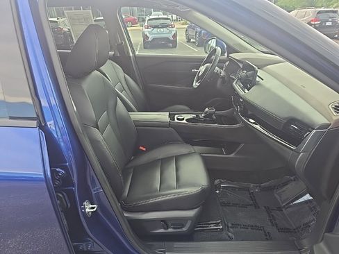 Used 2022 Nissan Rogue SL w/ SL Premium Package image 8