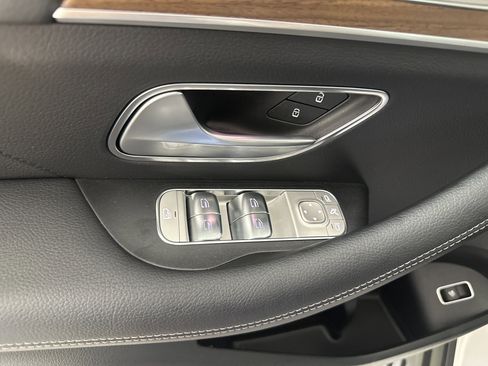 New 2026 Mercedes-Benz GLS 450 4MATIC image 11