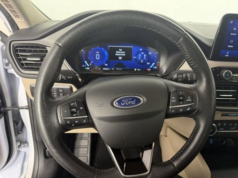 Used 2020 Ford Escape SE Sport AWD/4WD image 21