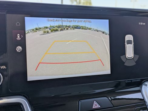 Used 2023 Kia Sorento SX image 30