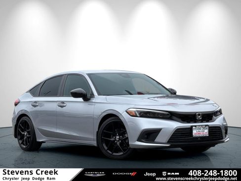 Used 2023 Honda Civic Sport image 1