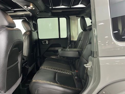 Used 2023 Jeep Wrangler High Altitude image 28