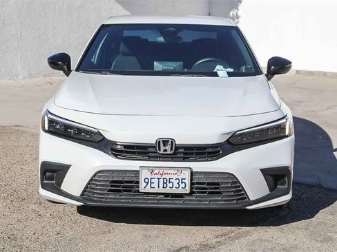 Used 2023 Honda Civic Sport image 2