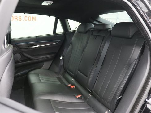 Used 2019 BMW X6 xDrive35i w/ Executive Package AWD/4WD image 16