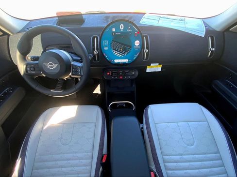 New 2025 MINI Cooper Countryman S w/ Comfort Package Max AWD/4WD image 5