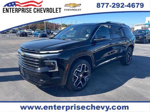 New 2026 Chevrolet Traverse High Country image 1