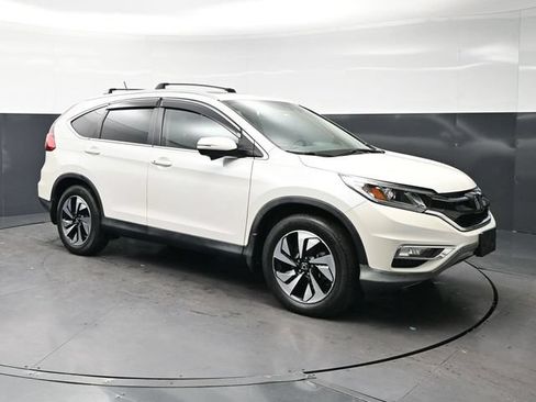 Used 2016 Honda CR-V Touring image 3