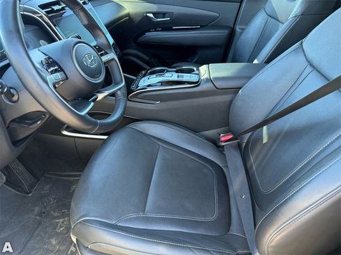 Used 2023 Hyundai Tucson Limited image 12