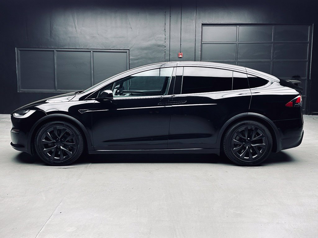 Used 2022 Tesla Model X Plaid AWD/4WD image 5