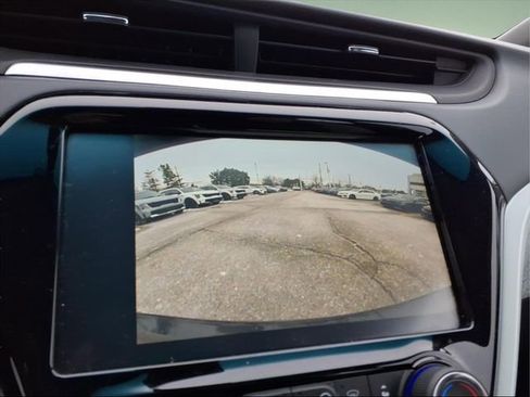 Used 2020 Chevrolet Bolt LT image 17