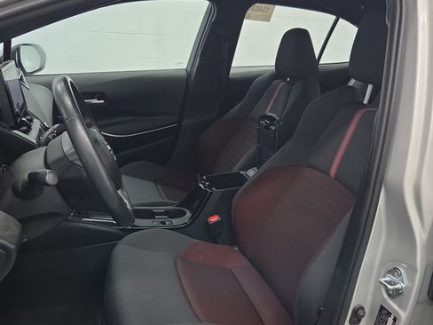 Used 2024 Toyota Corolla SE FWD image 7