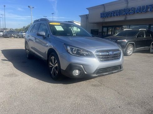 Used 2019 Subaru Outback 2.5i Limited image 11